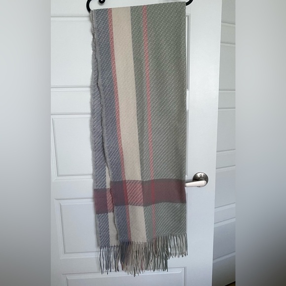 COPY - Colorful scarf from cashmere - Picture 2 of 2